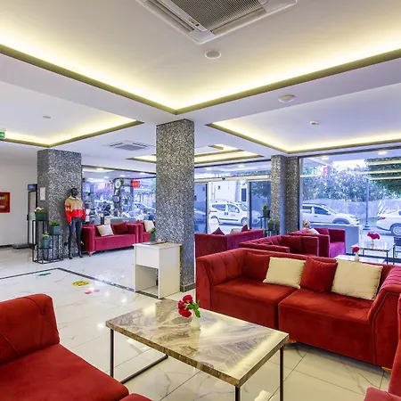 Otel Aslan & 4*