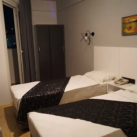 Ξενοδοχείο Aslan - Ex Αλάνια