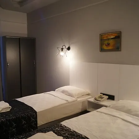 Ξενοδοχείο Aslan - Ex Αλάνια